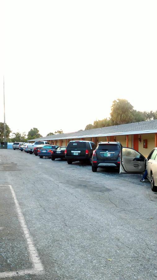 Sunset Inn- Fort Pierce, Fl Esterno foto