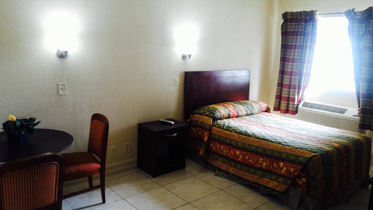 Sunset Inn- Fort Pierce, Fl Esterno foto