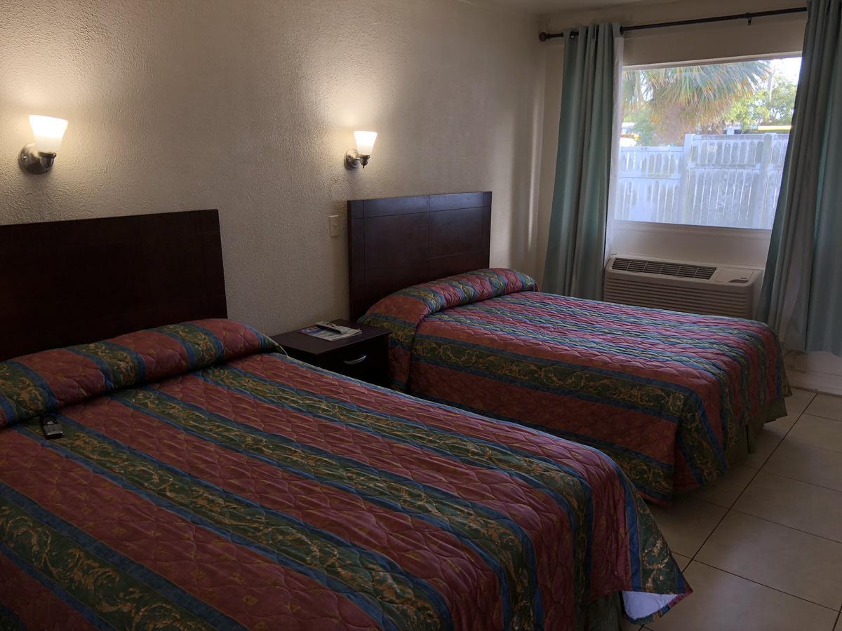Sunset Inn- Fort Pierce, Fl Esterno foto