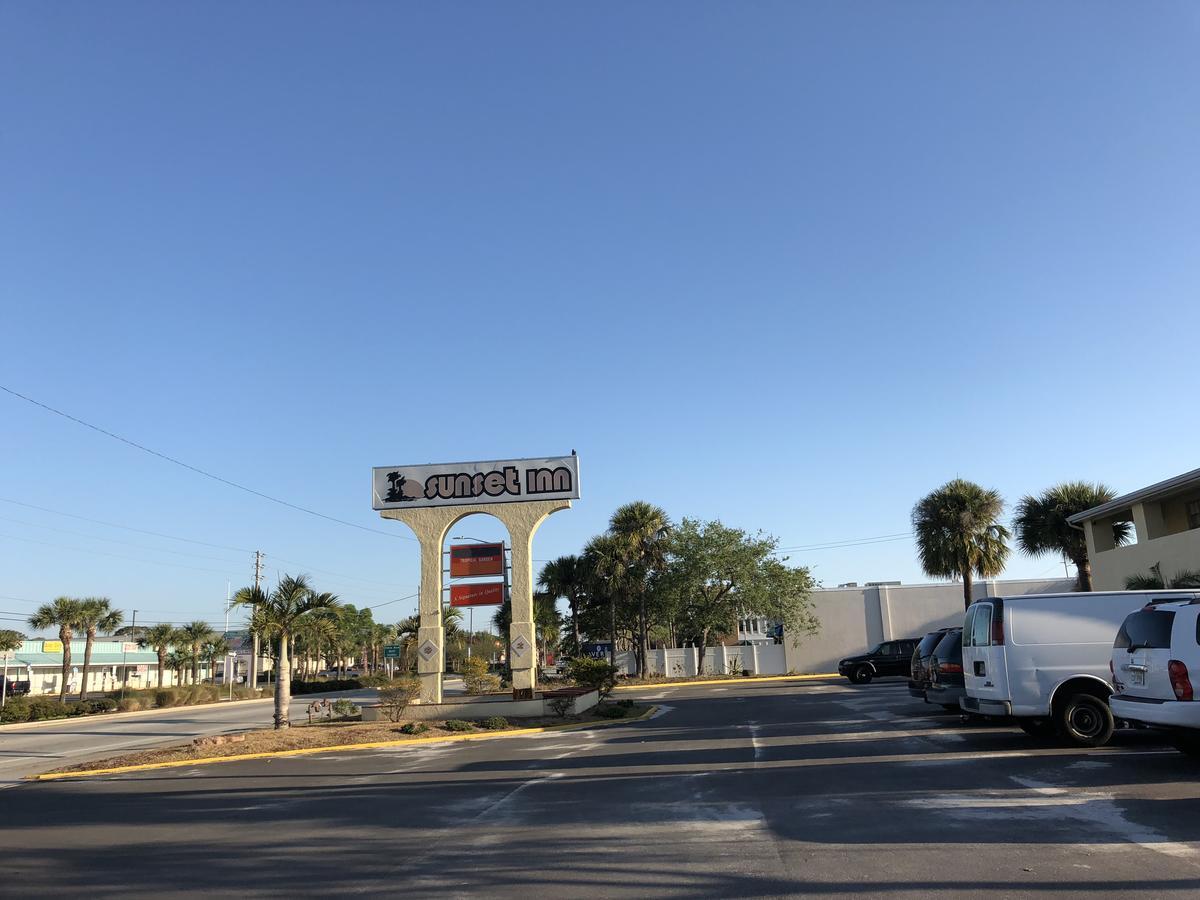 Sunset Inn- Fort Pierce, Fl Esterno foto